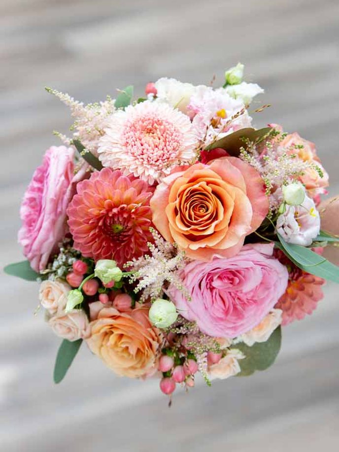 Bien préparer la décoration florale de votre mariage avec votre fleuriste