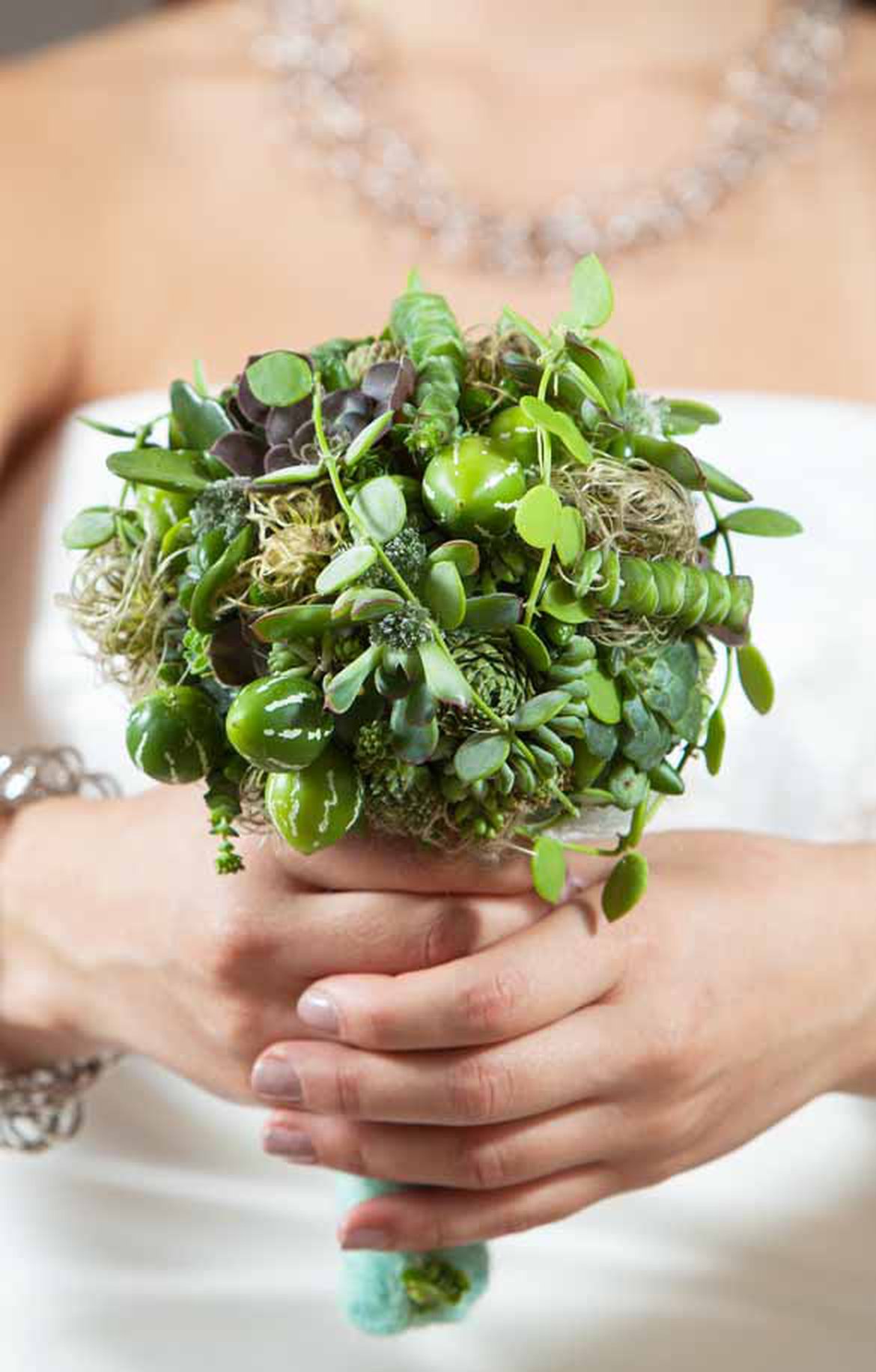 Bouquet de mariée avec succulentes
