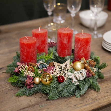 Couronne asymétrique rouge