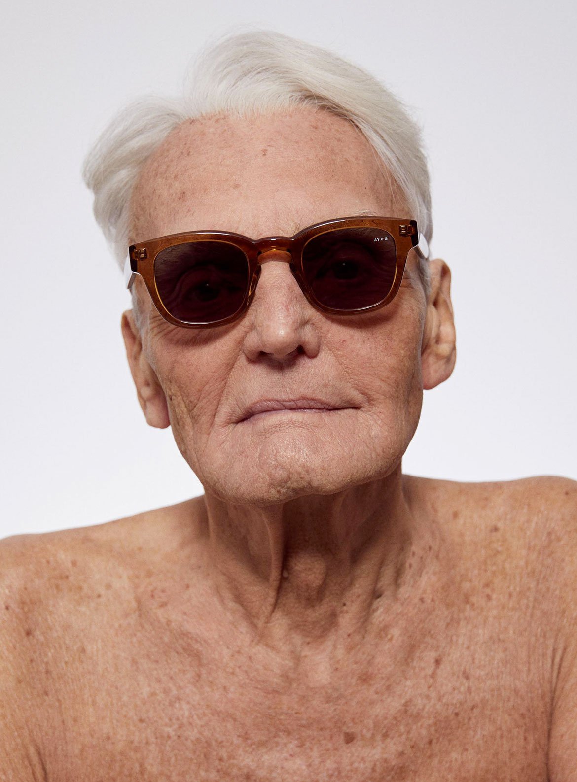 James Ay - lunettes de soleil - Schilliger