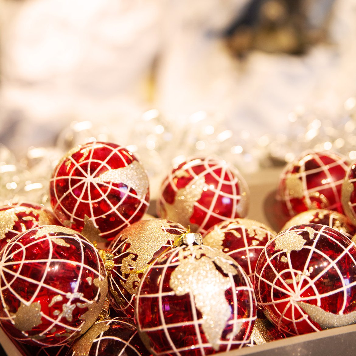 Comment choisir ses boules de Noël - Blog Schilliger