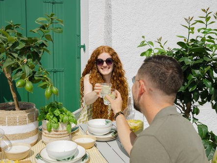 Refaire le monde autour d'un bon repas