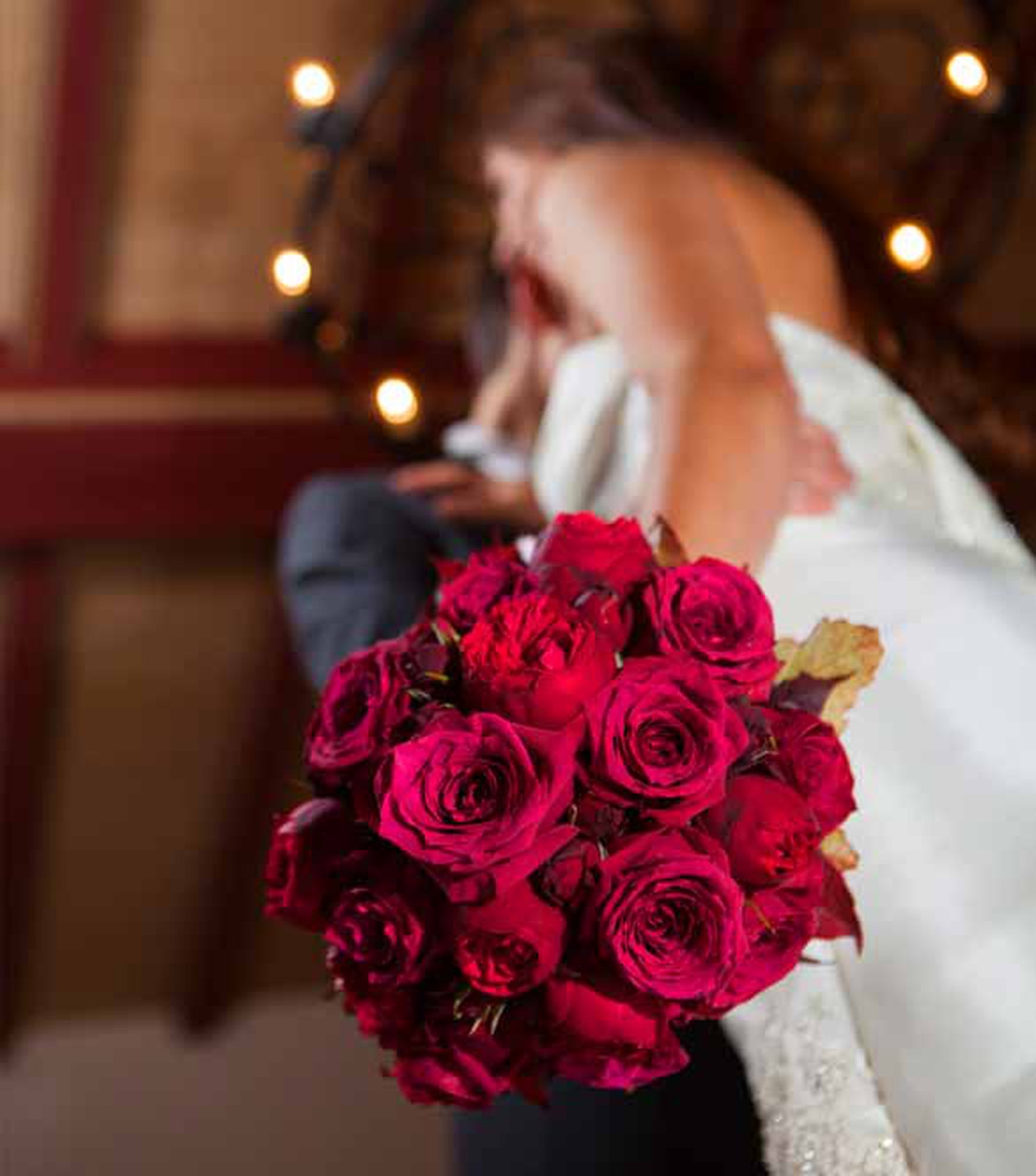 Bouquet de mariée de roses rouge