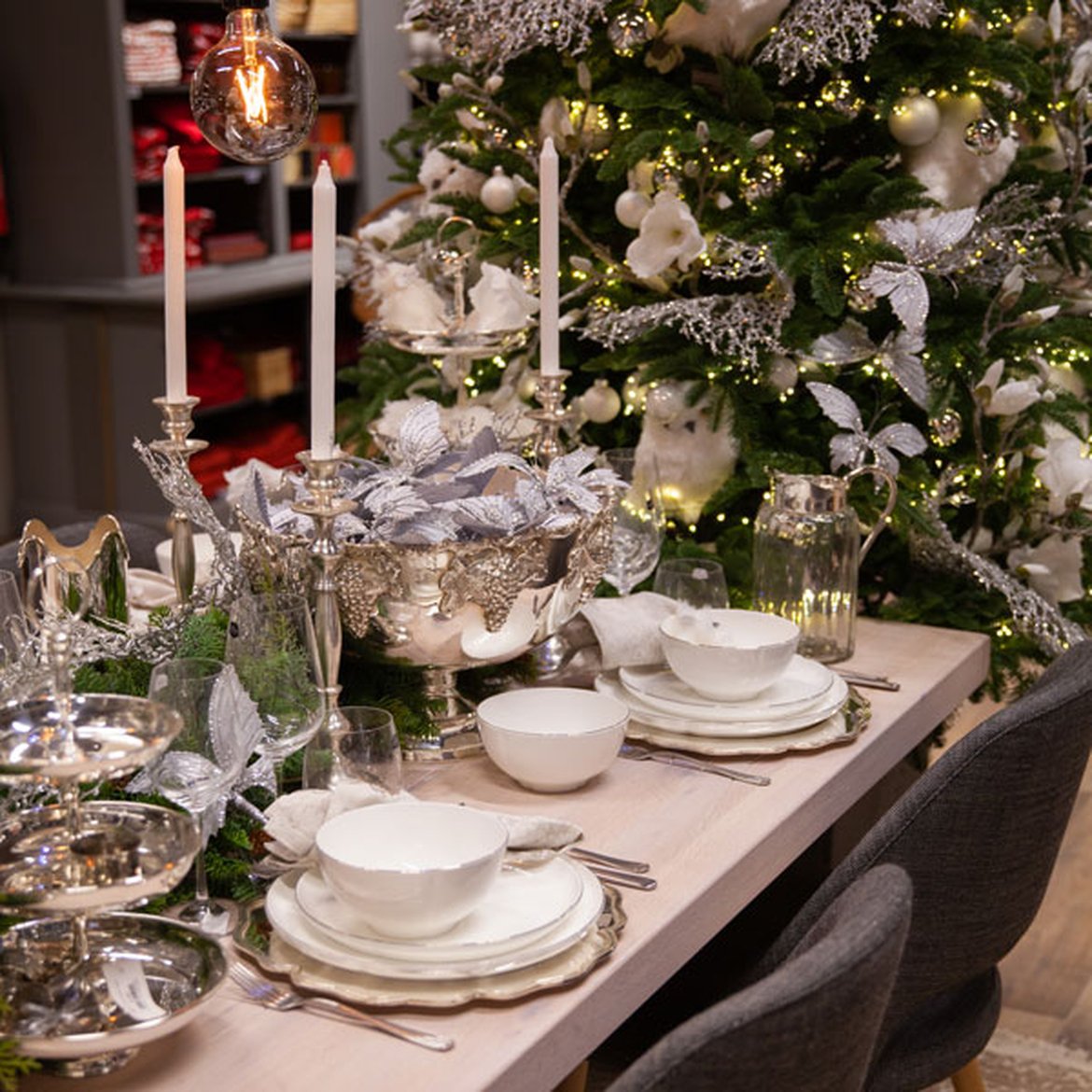 Shop the look - Table de Noël blanc givré - Décoration de Noël