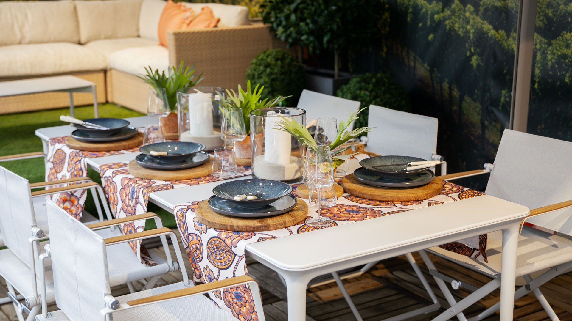 Tables colorées et estivales 