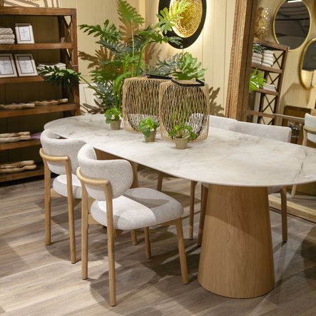 La salle à manger : vivre et recevoir