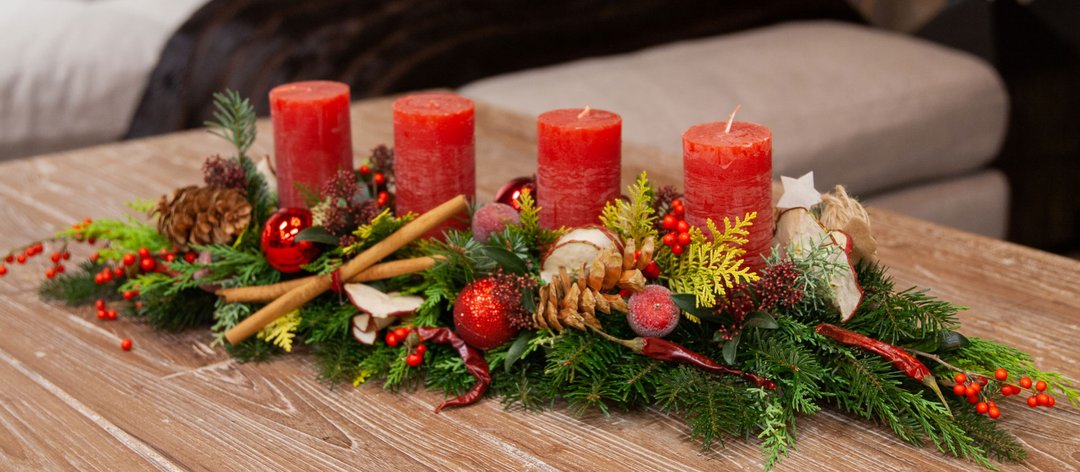 Décoration Noël, bougies, atelier créatif: centre de table Noël