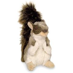   Ecureuil assis en peluche. 16 cm  16 cm