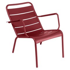 Fermob Luxembourg Fauteuil bas Luxembourg Rouge groseille L 70 x l 86 x H72cm