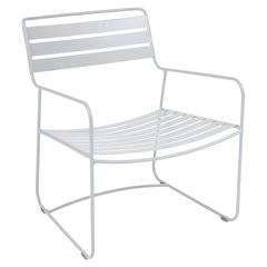 Fermob Suprising Fauteuil bas Surprising lounger sans repose pieds Blanc L 72 x l 62 x H70cm