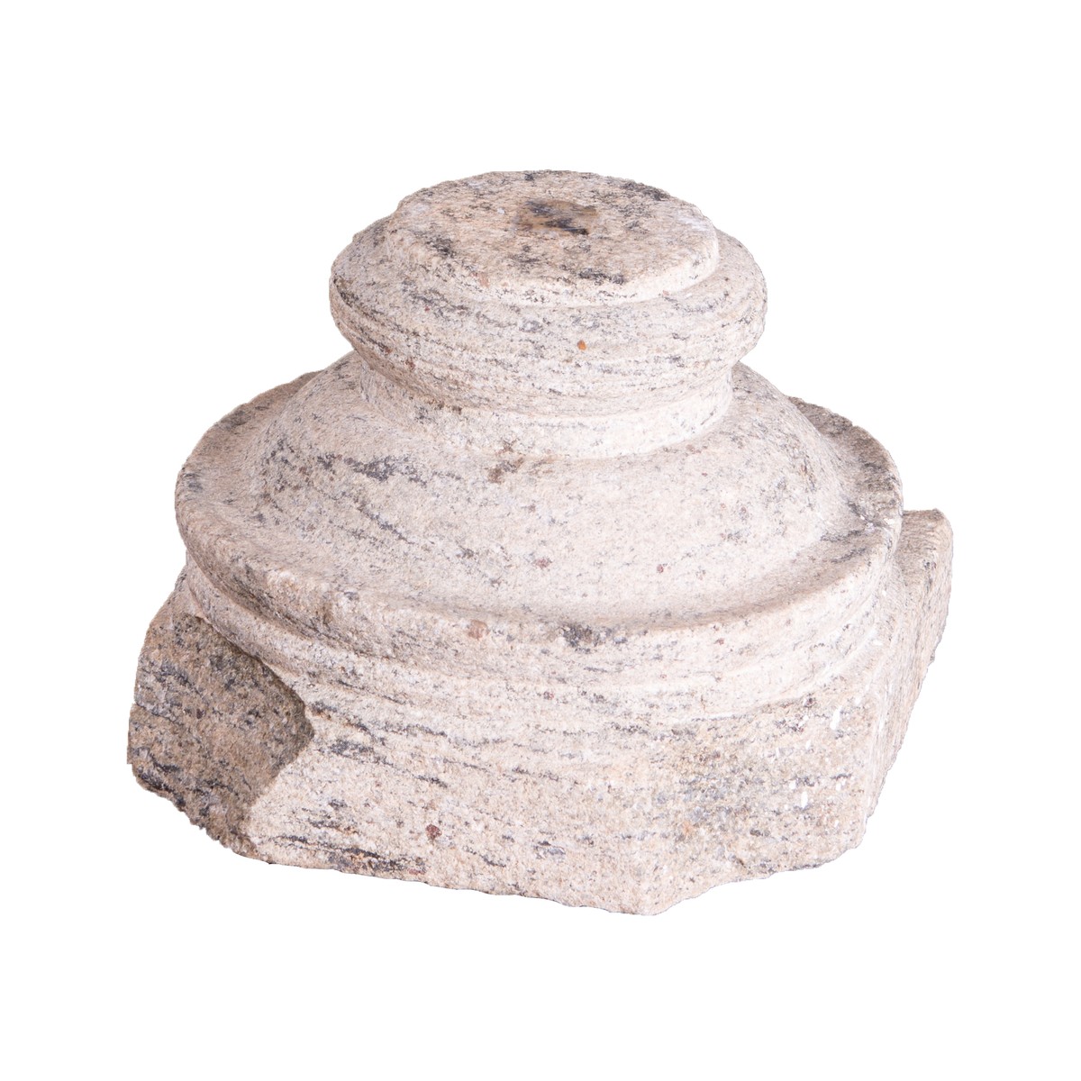   Tête de chapiteau en pierre  28x24x28cm, 0.018m³