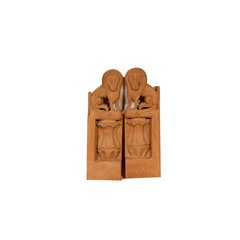 Les Restaurés, by Schilliger  Lion gravé en teck ancien  15x5x50cm