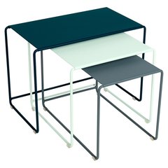 Fermob Oulala Trilogie de table basses gigognes Oulala Bleu azur foncé L 55 x l 52 x H40cm