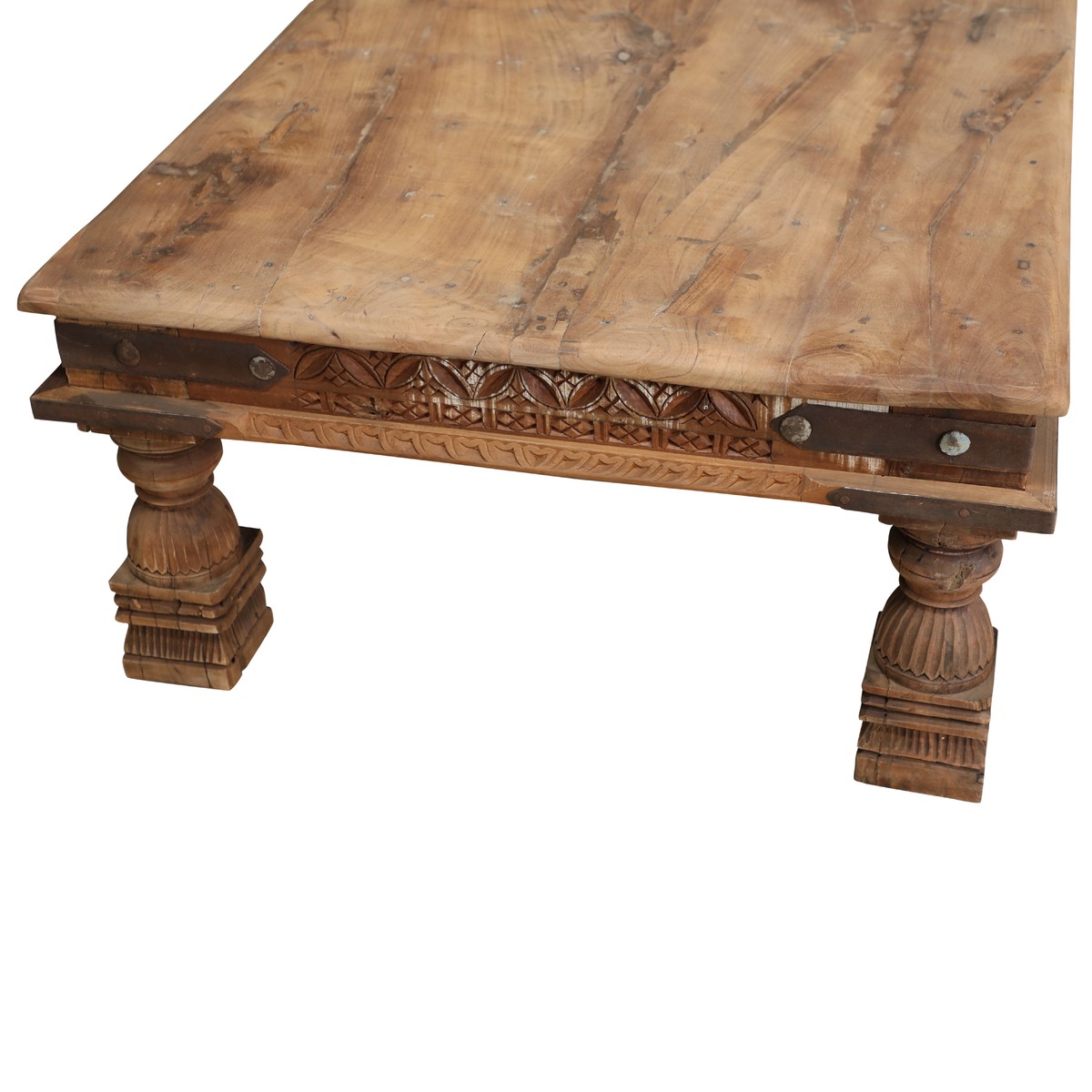 Table basse erosion en teck ancien main image 0