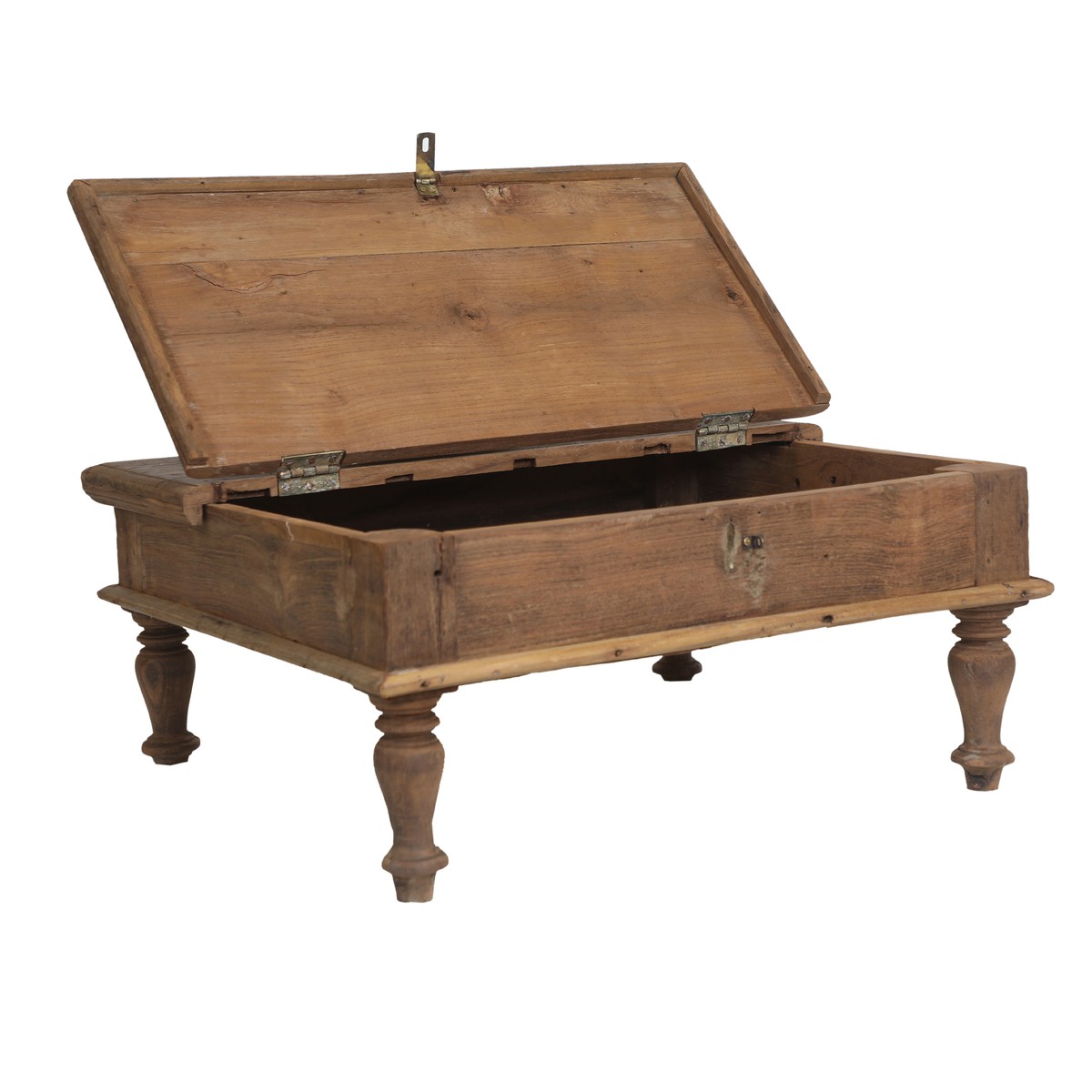 Les Restaurés, by Schilliger  Table d'appoint coffre en teck ancien  52x55x30cm