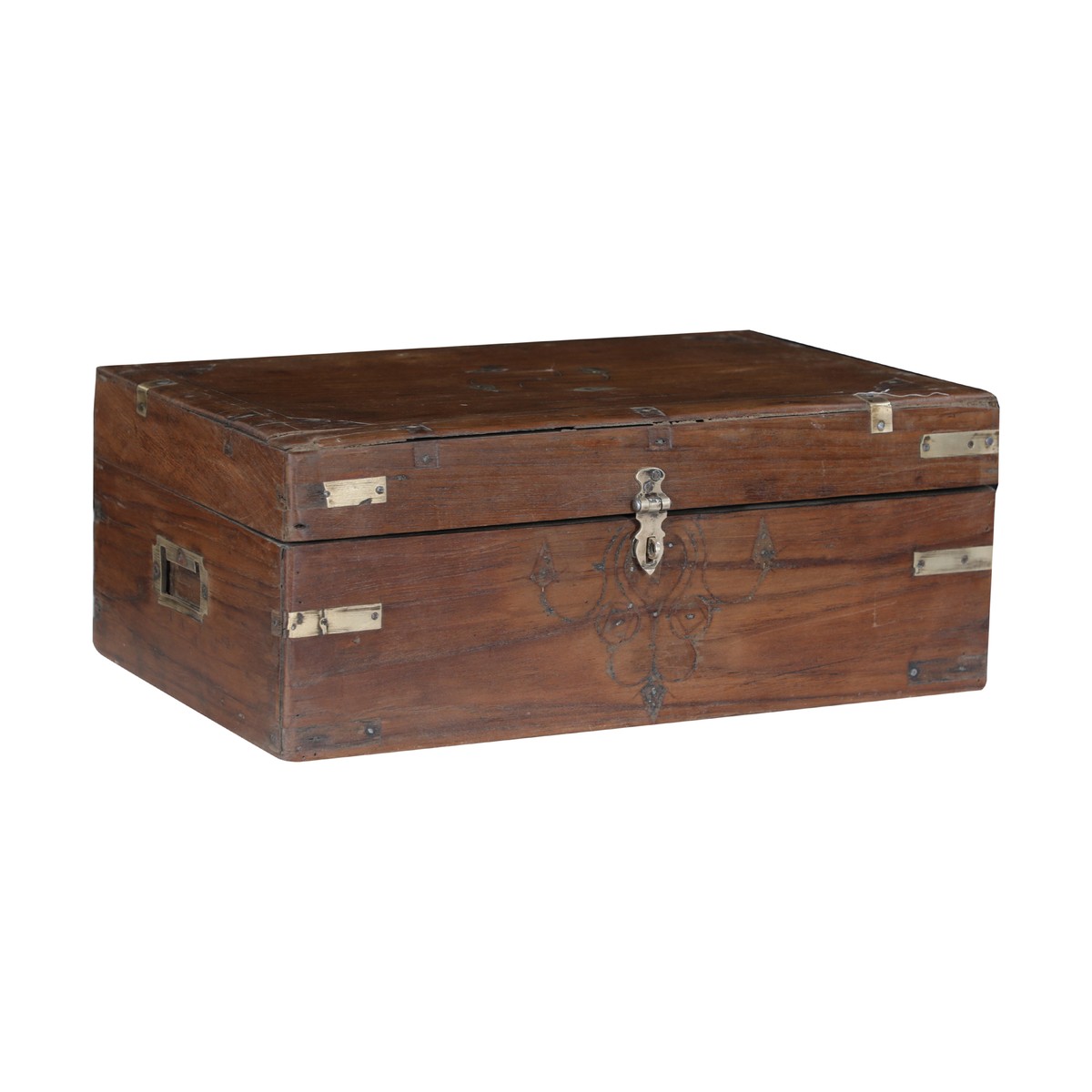Les Restaurés, by Schilliger  Coffre en teck ancien  46x29x18cm
